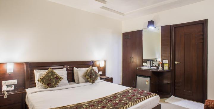 Hotel Taj Inn